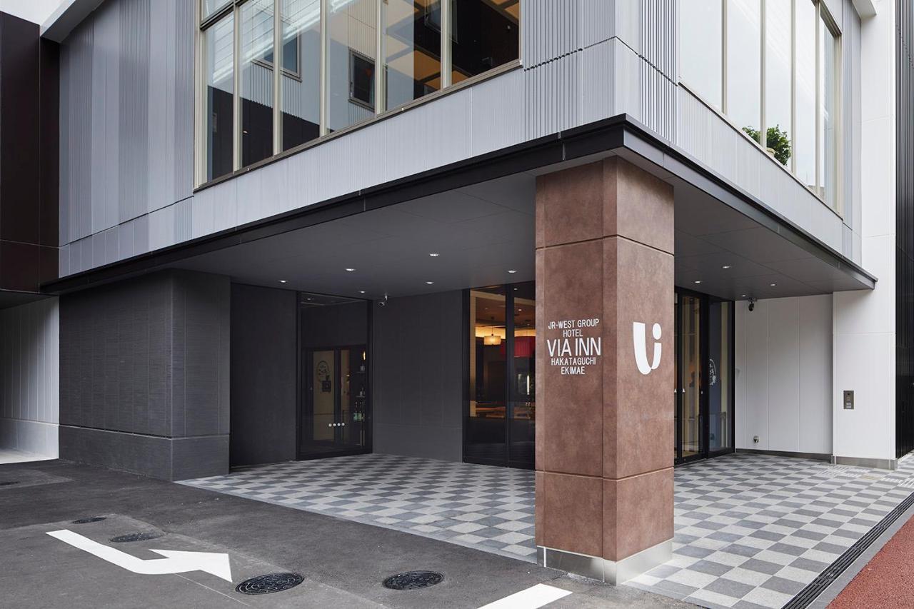 Via Inn Hakataguchi Ekimae Fukuoka  Buitenkant foto