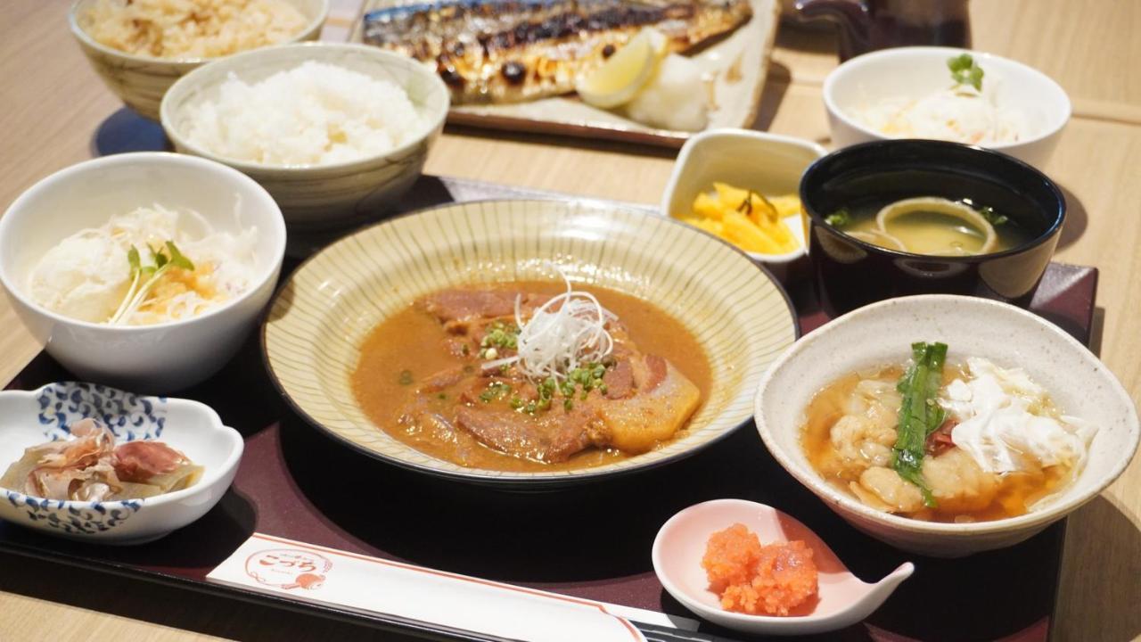 Via Inn Hakataguchi Ekimae Fukuoka  Buitenkant foto